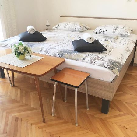 Apartment & Rooms Riva Vodice Esterno foto
