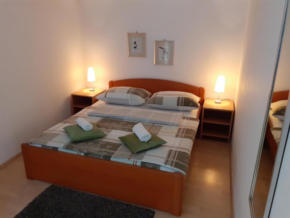 Apartment & Rooms Riva Vodice Esterno foto