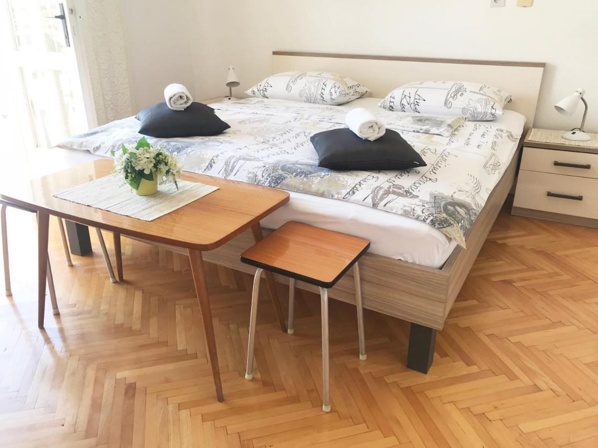 Apartment & Rooms Riva Vodice Esterno foto